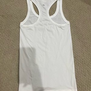 Lululemon swiftly tech tank